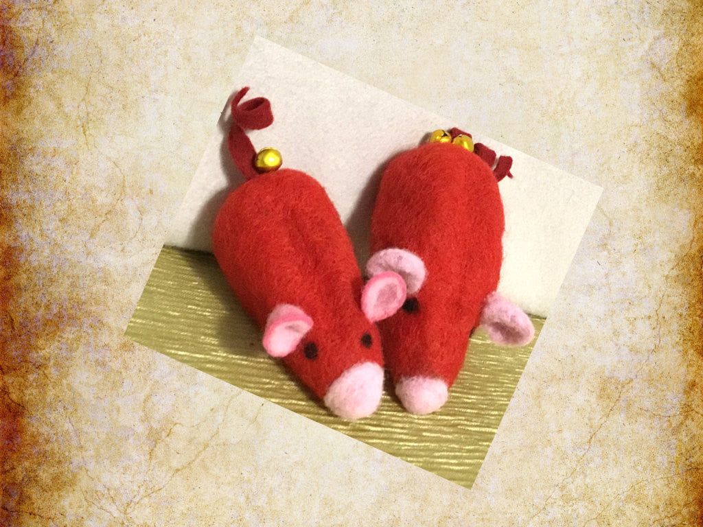 Red Wool Cat Toys, Mother and son Pair.