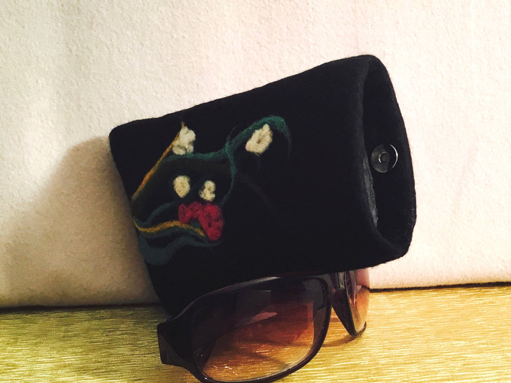 Floral Wool I Phone Case, Padded for Protection.