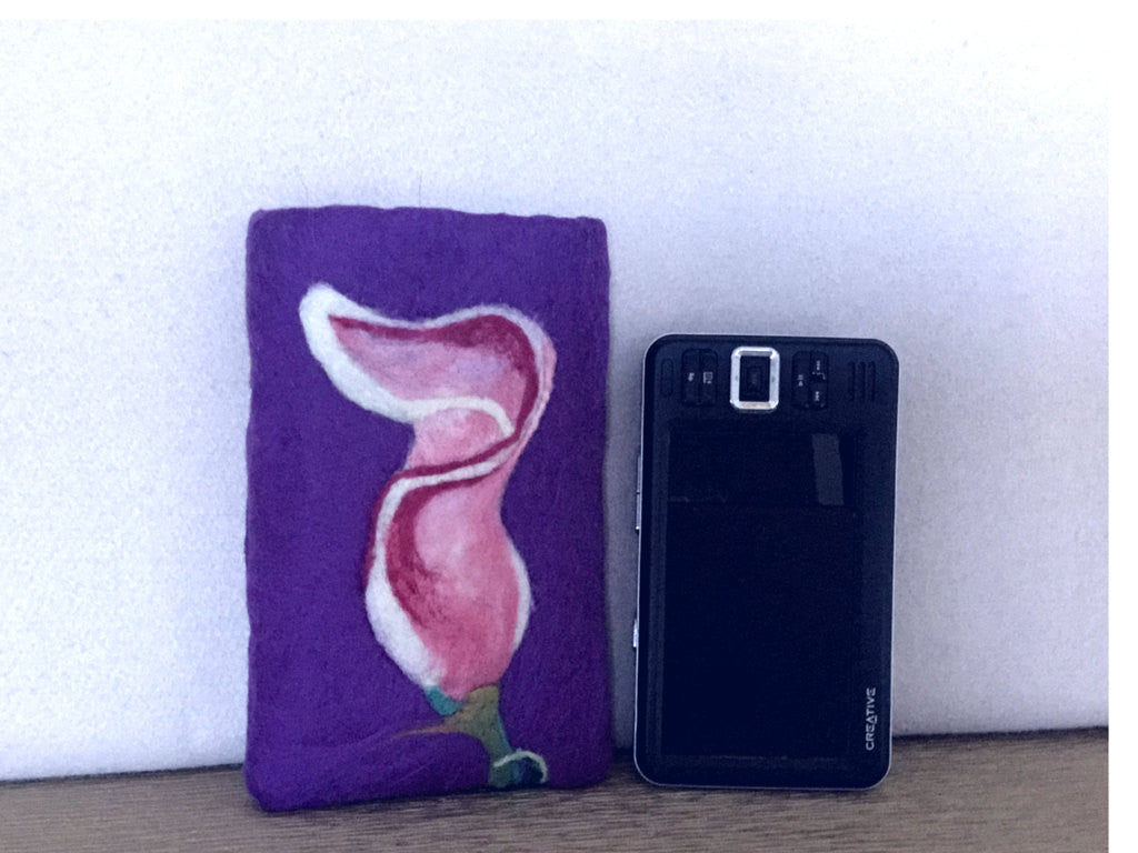 Felt I Phone Case, Padded for Protection.