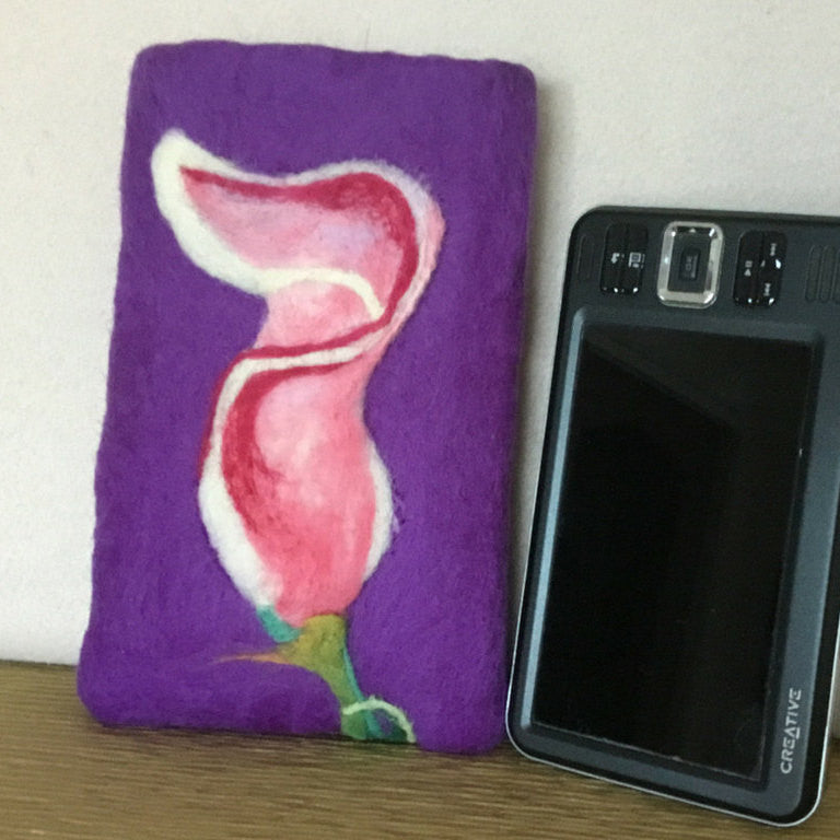 Felt I Phone Case, Padded for Protection.