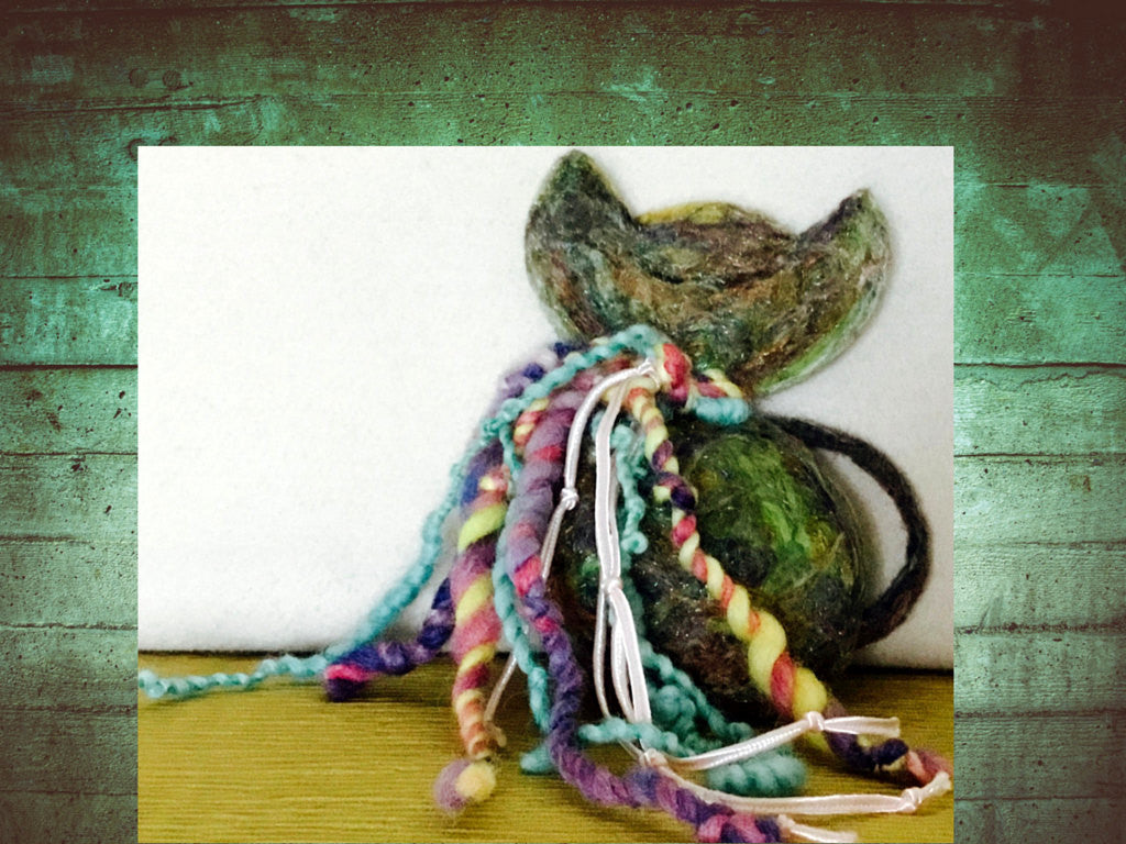 Wool Cat Toy , 12 Strands on Collar!