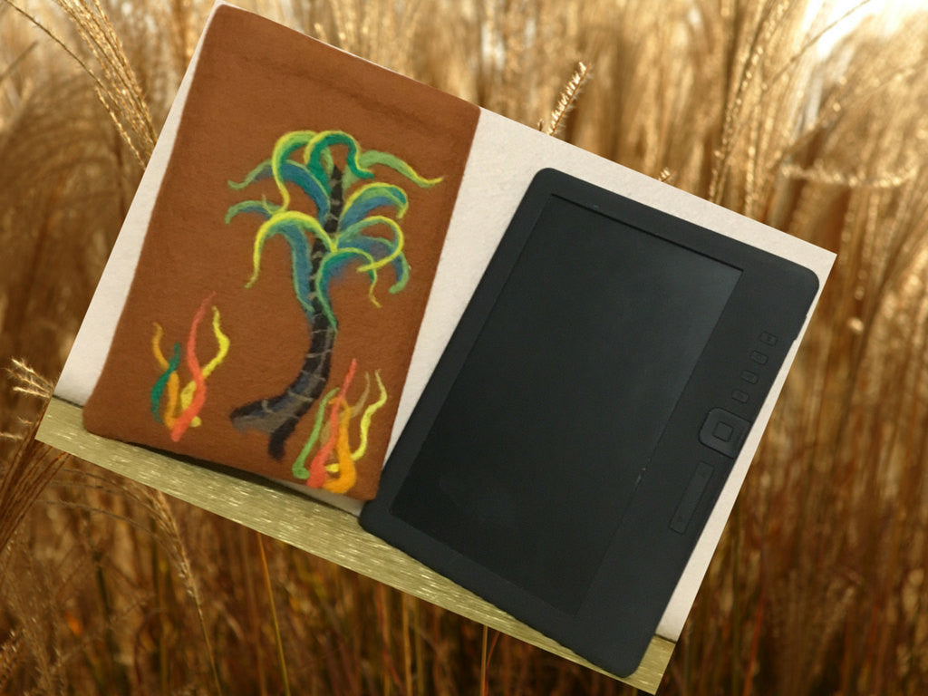 Felt I Phone Case, Padded for your Protection.