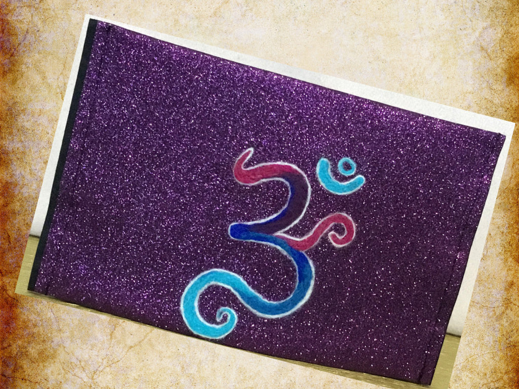 Glitter Wool Pouch, Brilliant Purple Sleeve with inner clip.