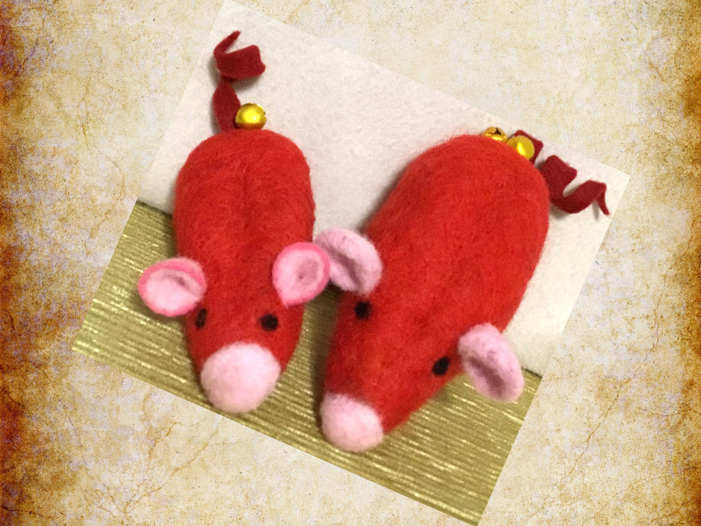 Red Wool Cat Toys, Mother and son Pair.