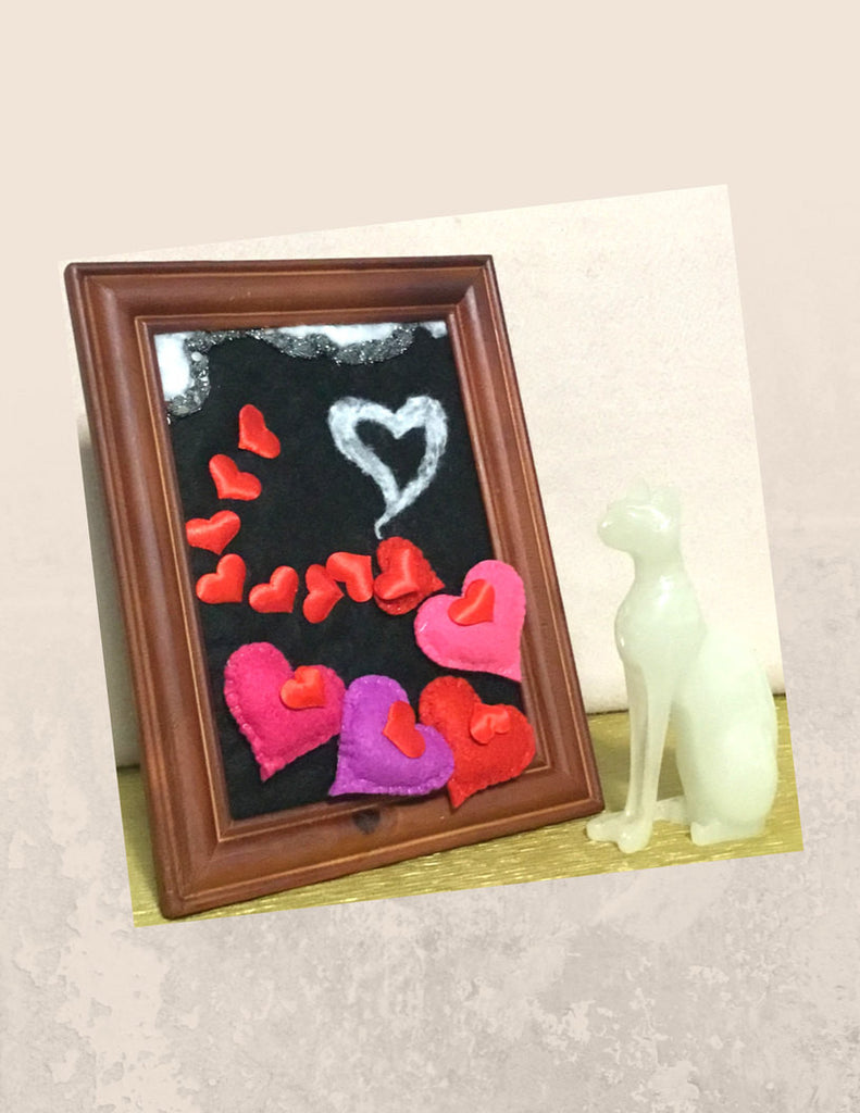 3D Framed Wool Picture, Red Hearts!