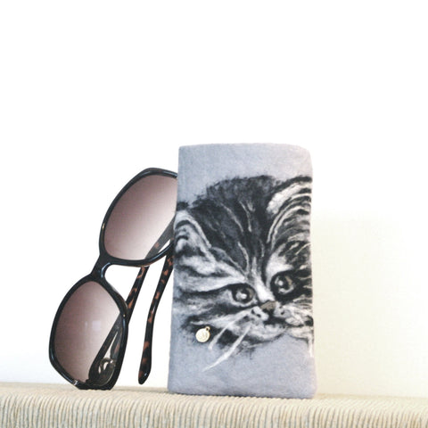 Felt Glasses Sleeve, Black Kitty Sunglasses Cover.