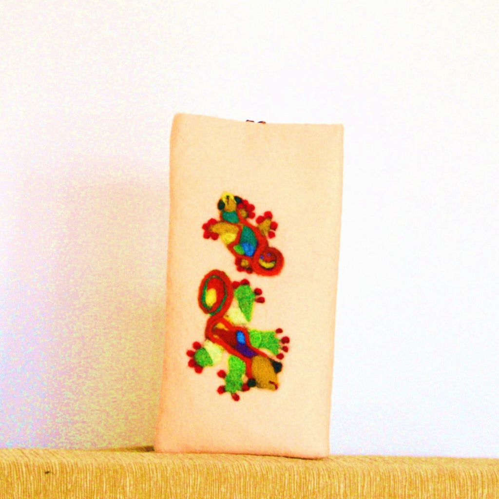 Wool Electronic Cover, Peach Skinks, IPod Felt Case