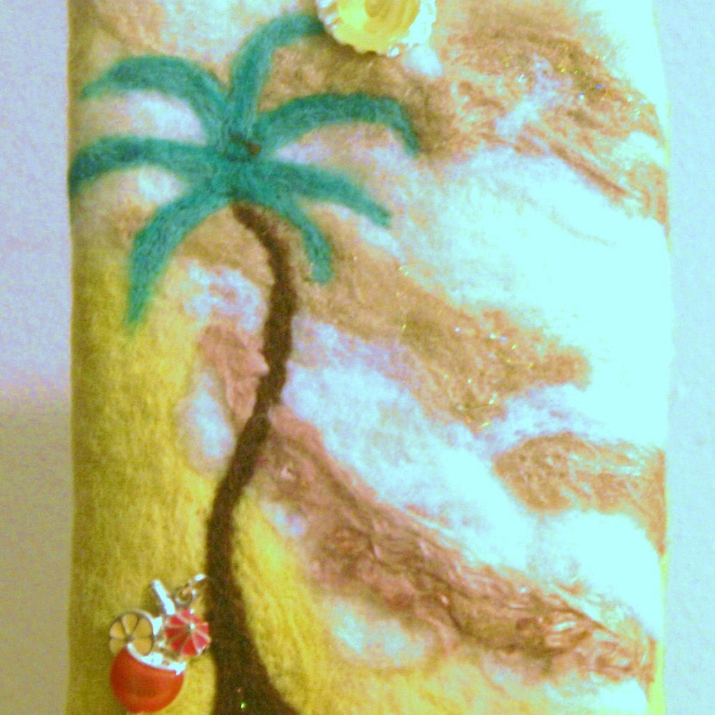 Beach Felt Wristlet Pouch,Electronic Sleeve.