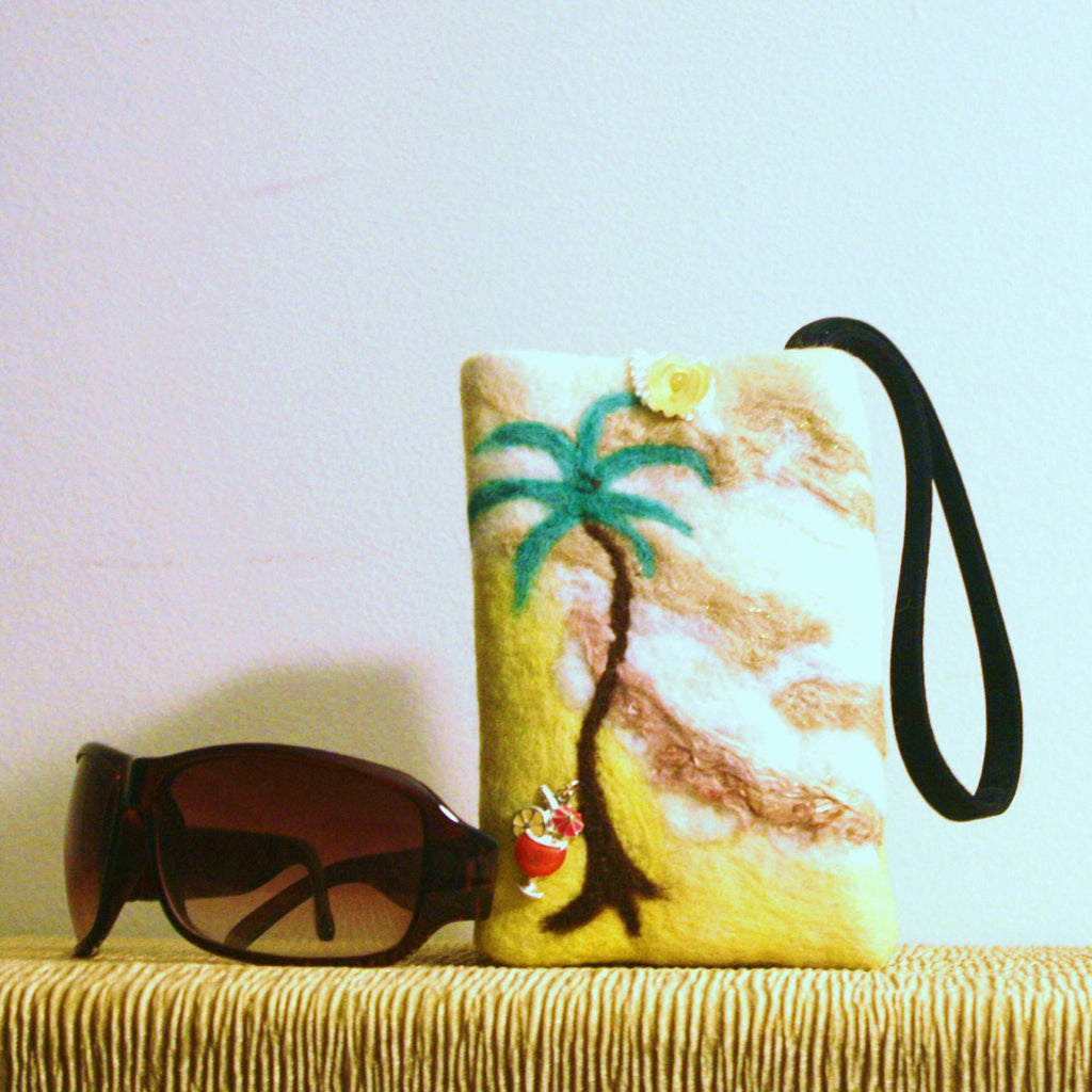 Beach Felt Wristlet Pouch,Electronic Sleeve.