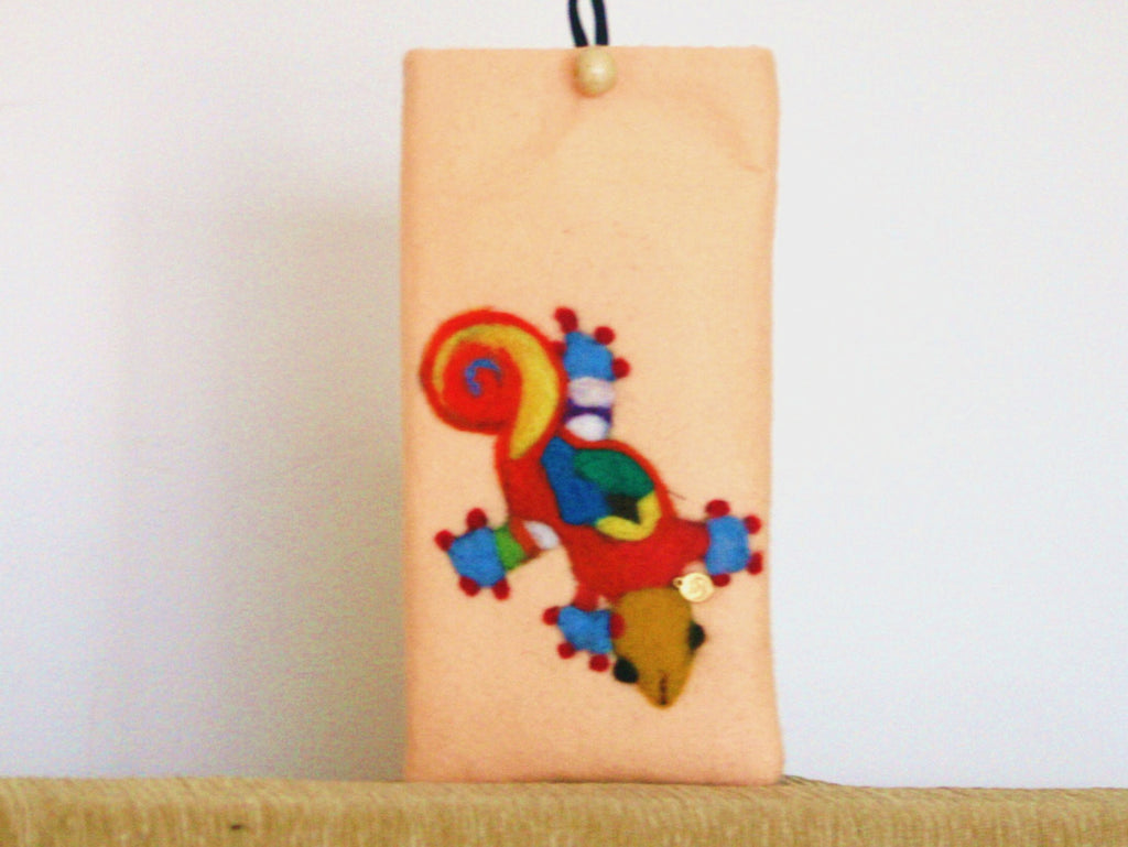 Wool Electronic Cover, Peach Skinks, IPod Felt Case
